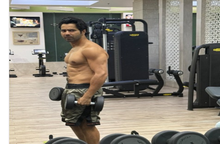 'उम्र कोई भी हो, जिम में पसीना बहाना जरूरी', वरुण धवन ने दिया खास मैसेज