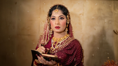 दर्द, तन्हाई और प्रेम... मीना कुमारी अभिनेत्री ही नहीं, साहित्यिक जगत के लिए 'नाज' भी...