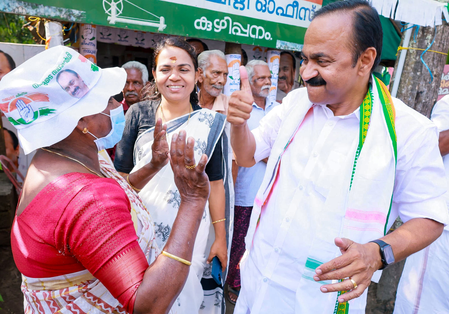 थरूर के सुरक्षाकर्मियों पर हमला और फर्जी सर्वेक्षण वामपंथियों की हताशा का संकेत : सतीशन