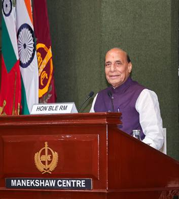 रक्षा मंत्री राजनाथ सिंह ने सेना की भविष्य की तैयारी को मजबूत करने के लिए भूमि युद्ध सिद्धांत जारी किया