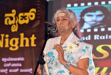 पार्श्व गायिका एस. जानकी के निधन पर राष्ट्रपति, केंद्रीय गृह मंत्री ने जताया शोक, कहा- 'भारत ने एक संगीत आइकन खो दिया'