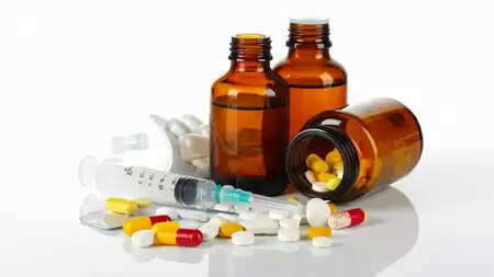 भारत की फार्मा इंडस्ट्री उत्पादन के हिसाब से दुनिया में तीसरे नंबर पर और मूल्य के हिसाब से 11वें स्थान पर