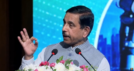 एनईपी शिक्षा में आलोचनात्मक सोच और रचनात्मकता को देती है अहमियत : प्रह्लाद जोशी