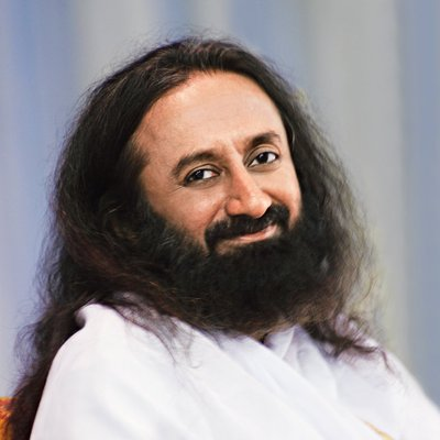 बेंगलुरु के आर्ट ऑफ लिविंग सेंटर आएंगे पीएम मोदी, श्री श्री रविशंकर बोले- स्वागत करना सम्मान की बात