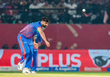 काउंटी चैंपियनशिप: सरे से जुड़े औकिब नबी, फ्रेंचाइजी के लिए खेलेंगे 3 मुकाबले