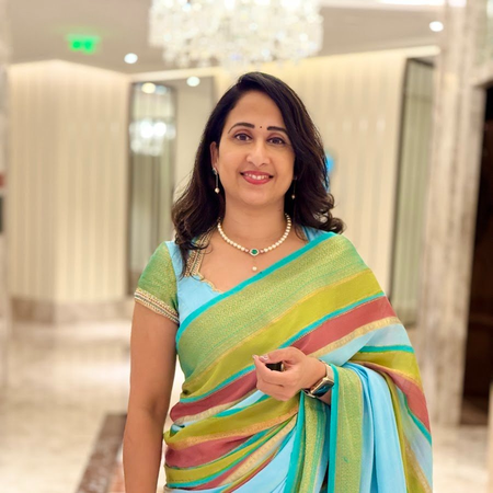 ब्रिटेन में नौकरी दिलाने के नाम पर धोखाधड़ी का आरोप, तेलुगु यूट्यूबर रमना नंदना हिरासत में