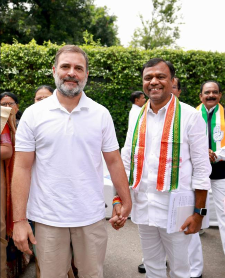 कांग्रेस ने सरकार पर लगाया छत्तीसगढ़ को बर्बाद करने का आरोप, कसा तंज- 24 घंटे शराब की दुकानें खोल दो