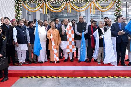 लखनऊ में हिंदुजा ग्रुप की कंपनी अशोक लेलैंड का इलेक्ट्रिक वाहन संयंत्र शुरू