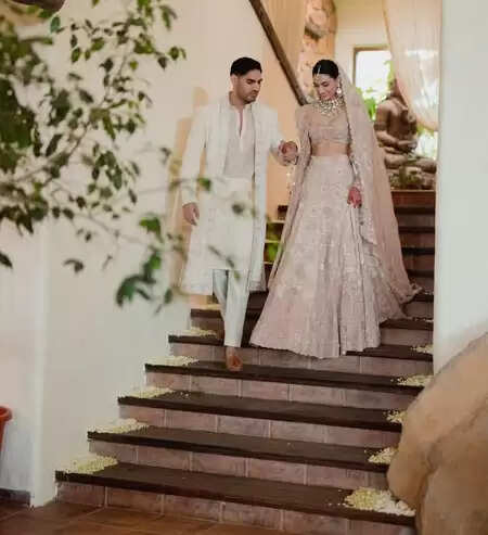 अहान के जन्मदिन पर परिवार ने लुटाया प्यार, कहा- 'आपके व्यक्तित्व पर गर्व है'