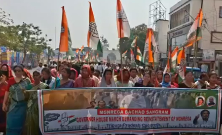 त्रिपुरा : कांग्रेस का विरोध प्रदर्शन, केंद्र पर मनरेगा को कमजोर करने का आरोप लगाया