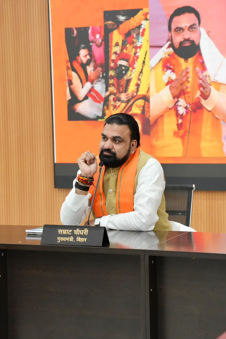 बिहार के पर्यटन स्थलों और उत्पादों को वैश्विक पहचान दिलाने में विदेश सेवा के अधिकारियों की भूमिका महत्वपूर्ण :सीएम सम्राट चौधरी