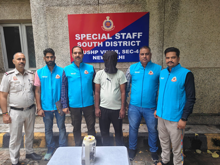 दिल्ली पुलिस की बड़ी कार्रवाई: कुख्यात अपराधी हथियार और कारतूस के साथ गिरफ्तार