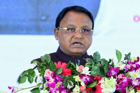 ओडिशा में नई औद्योगिक क्रांति शुरू हो गई है : मुख्यमंत्री माझी
