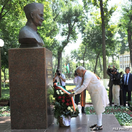 'लाल बहादुर शास्त्री बाहर से विनम्र और भीतर से चट्टान की तरह दृढ़ निश्चयी थे', जयंती पर प्रधानमंत्री मोदी ने दी श्रद्धांजलि