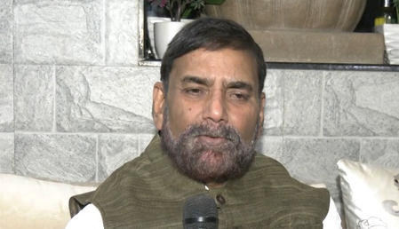 बिहार बाढ़ पीड़ितों के लिए एनडीए नेताओं द्वारा अपनी एक महीने की सैलरी देना सराहनीय : राजीव रंजन