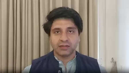 जेएनयू नारेबाजी: भाजपा प्रवक्ता शहजाद पूनावाला बोले- देश के 'टुकड़े' करने की सोच रखने वालों के साथ खड़ा है विपक्ष