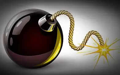 मदीना-हैदराबाद इंडिगो फ्लाइट में बम की धमकी, अहमदाबाद में कराई गई इमरजेंसी लैंडिंग