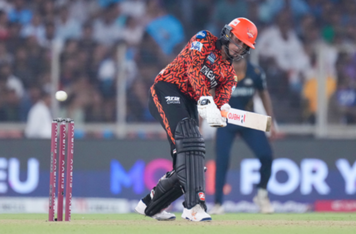 आईपीएल में सबसे बड़ी पारी खेलने वाले 5 बल्लेबाज