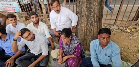 जिन लोगों ने मेरे बच्चे को किया परेशान, उनको जेल भेजना चाहिए: रवींद्र वाकोडे