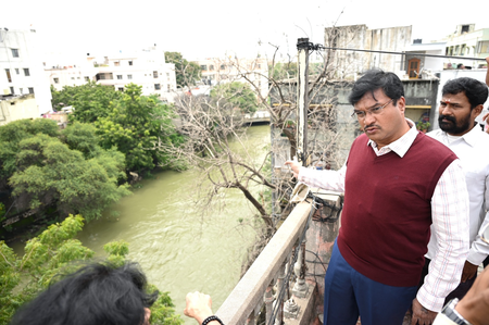 तेलंगाना हाई कोर्ट ने चीफ सेक्रेटरी को डाइड्रा कमिश्नर रंगनाथ की जगह लेने का आदेश दिया