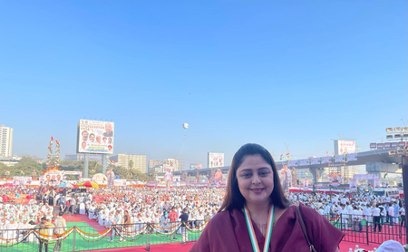 संजय दत्त के मराठी बोलने से इनकार पर नगमा बोलीं, भाषा सीखना व्यक्ति की जरूरत और परिस्थिति पर करता है निर्भर