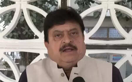 एक घंटे की कार्यवाही के बाद तेलंगाना विधानसभा सत्र स्थगित, भाजपा ने सरकार को घेरा