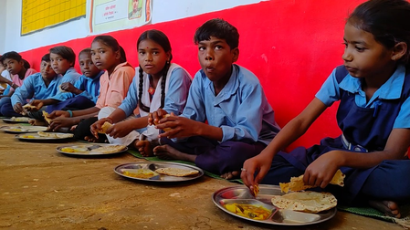 दमोह में पीएम मोदी की इस योजना से बदली ग्रामीण महिलाओं की जिंदगी