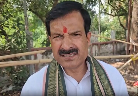 सीएम सम्राट चौधरी के बयान पर राजद नेता मृत्युंजय तिवारी ने कसा तंज, 'बिहार में बाबा-दादा अपराधी बन गए'