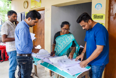 ओडिशा एसईसी ने 2027 के स्थानीय निकाय चुनावों की तैयारियों की समीक्षा की