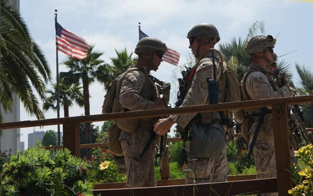 ईरान के साथ बढ़ते तनाव के बीच अमेरिका ने मध्य पूर्व में 3,500 मरीन सैनिक तैनात किए