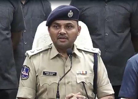 हैदराबाद में छापेमारी के दौरान पांच नशीले पदार्थों के तस्कर गिरफ्तार