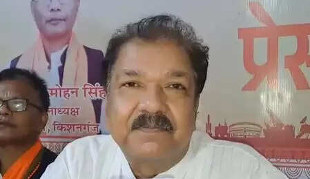 जो परिवार नहीं संभाल पाए, वो बिहार क्या संभालेंगे : दिलीप जायसवाल