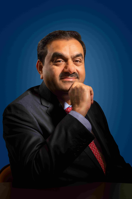 अदाणी समूह की विकास रणनीति स्थानीय नौकरियों और सम्मानजनक जीवन को बढ़ावा देने पर केंद्रित : गौतम अदाणी