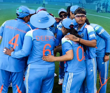 एन श्री चरणी के नाम जुड़ा शर्मनाक रिकॉर्ड, वनडे में सबसे महंगा स्पेल फेंकने वाली भारतीय गेंदबाज बनीं