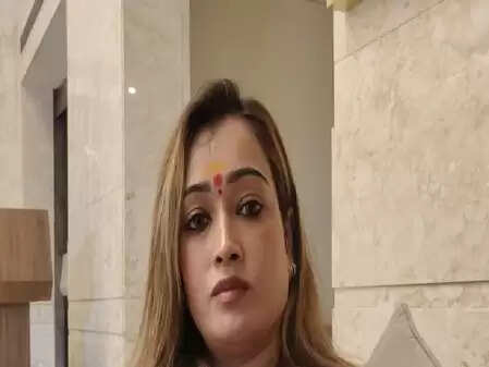 इतना परेशान किया कि सुसाइड के ख्याल आने लगे: साध्वी हर्षा रिछारिया