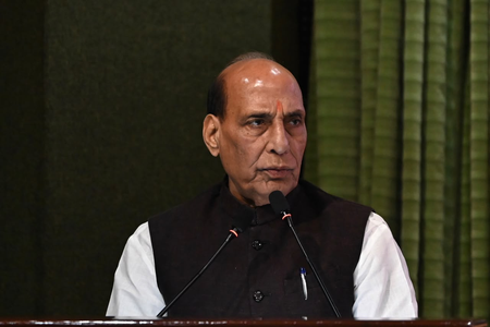 भविष्य के युद्धों में चेतावनी का समय बहुत कम हो सकता है : राजनाथ सिंह