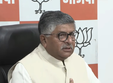 वंदे मातरम विवाद पर रविशंकर प्रसाद का कांग्रेस पर हमला, बोले-आजादी के आंदोलन पर एकाधिकार का दावा बंद करें