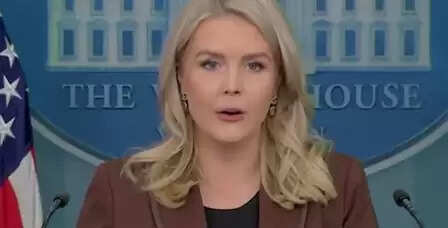 ट्रंप के एच-1बी वीजा कार्यक्रम का बचाव करने के बाद व्हाइट हाउस ने दिया स्पष्टीकरण