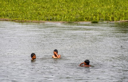 मध्य प्रदेश: दमोह में घर के पास गड्ढे में भरे पानी में मृत पाई गईं दो नाबालिग, पुलिस की जांच जारी