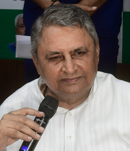गंडक में बाढ़ की स्थिति पूर्ण नियंत्रण में, सतर्क रहें लेकिन घबराएं नहीं: डिप्टी सीएम विजय चौधरी