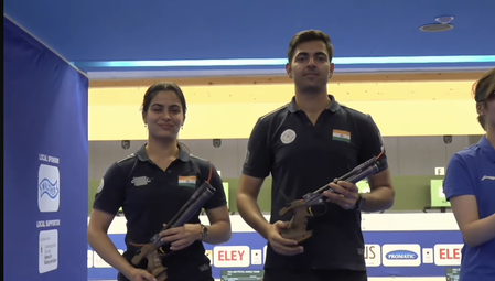 शूटिंग वर्ल्ड कप म्यूनिख: मनु-सम्राट ने पिस्टल मिक्स्ड टीम में जीता सिल्वर, मेडल टैली में दूसरे स्थान पर भारत