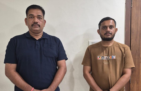 कोर्ट ने रिश्वत के मामले में पूर्व चीफ फायर ऑफिसर और सहयोगी की जमानत याचिकाएं खारिज की