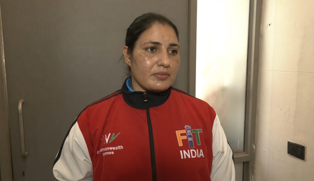 कॉमनवेल्थ गेम्स की शानदार मेजबानी करेगा भारत: गुरजीत कौर
