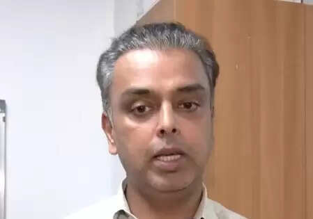 बीएमसी चुनाव में जनता ने ‘फडणवीस-शिंदे’ पर जताया भरोसा: मिलिंद देवड़ा