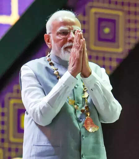 सिंहावलोकन 2025: पीएम मोदी को 28 देशों का मिला सर्वोच्च सम्मान, जानें किन-किन देशों ने किया सम्मानित