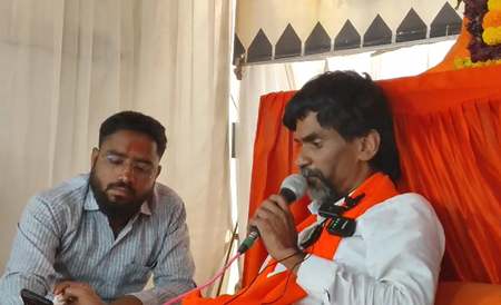 ब्लड शुगर की बदलती रीडिंग पर मनोज जरांगे ने उठाए सवाल, बोले- ‘66 की 72 और फिर 80 कैसे हुई?’