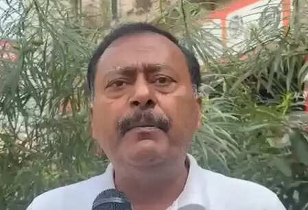 व्हाट्सएप यूनिवर्सिटी के छात्र बन गए हैं राजनाथ सिंह: कांग्रेस प्रवक्ता सुरेंद्र राजपूत