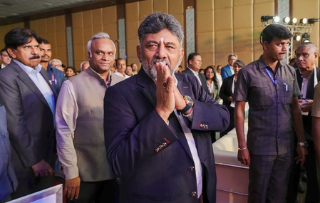 कर्नाटक कैबिनेट में बंटवारे से पहले अहम विभागों के लिए लॉबिंग करने में जुटे मंत्री
