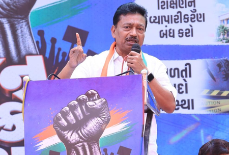 'वंदे मातरम' विवाद पर गुजरात कांग्रेस नेता तुषार चौधरी ने कहा, 'खेड़ावाला का व्यवहार निजी था'