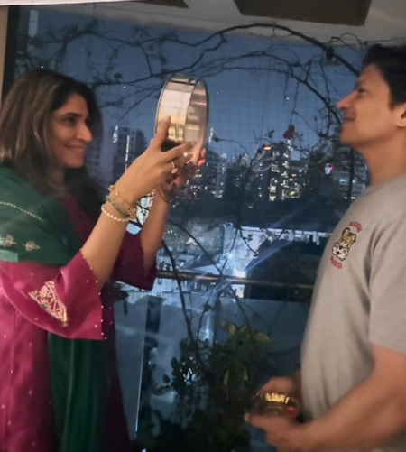 'इतनी प्यारी जीवनसाथी पाकर हूं धन्य', करवाचौथ पर शान ने पत्नी के लिए लिखा खास नोट